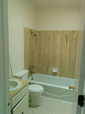 5th image of 2814 N Sparkman Blvd
