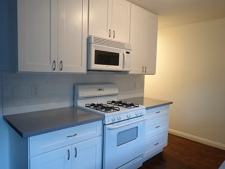 17711 Brittany Ln #68 — Photo 6