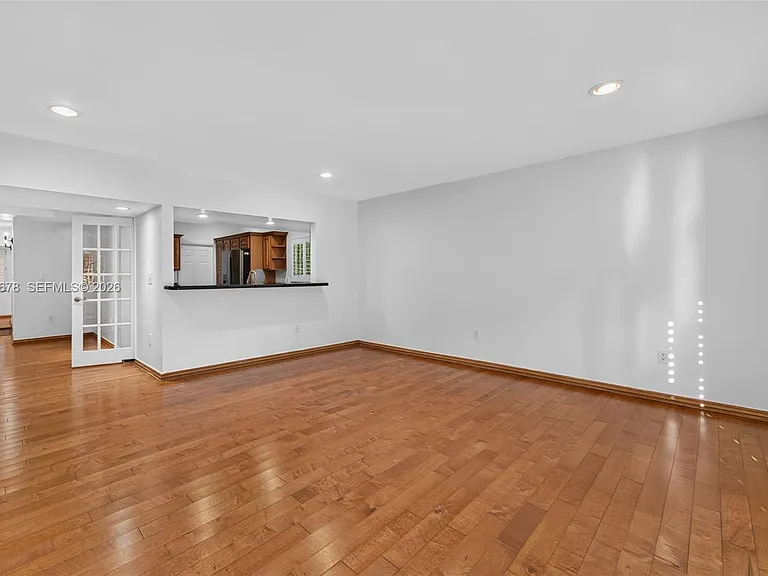 1237 Aduana Ave — Photo 14