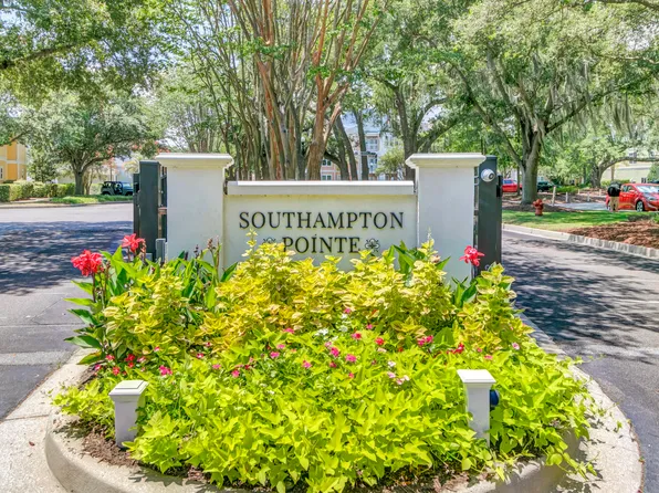 1921 Chatelain Way, Mount Pleasant, SC 29464
