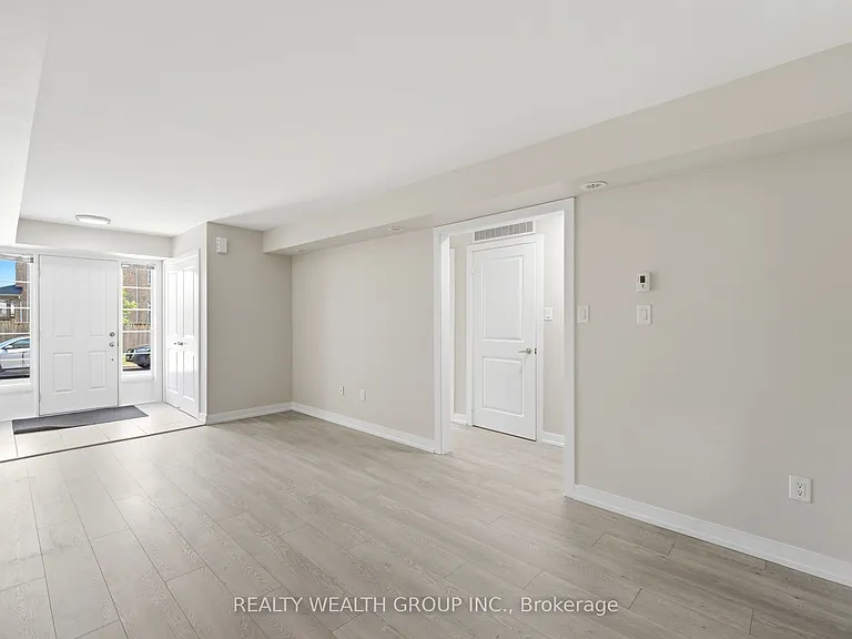 60 Parrotta Dr #253 — Photo 3
