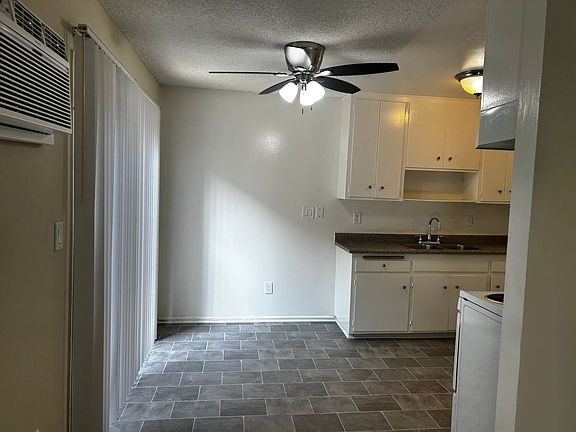 3rd image of 8361 Northgate Ave #4