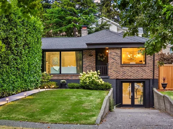 4706 48th Avenue NE, Seattle, WA 98105