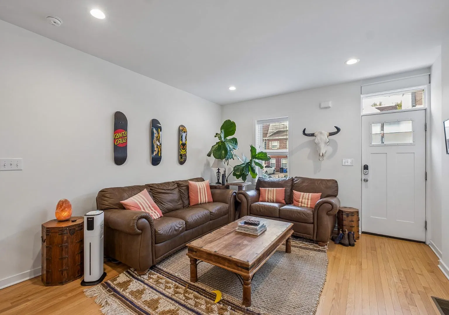 1329 Marlborough St — Photo 3