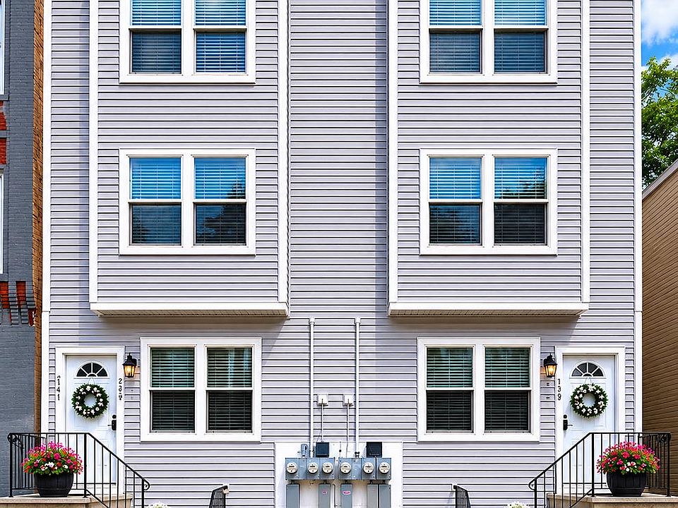 1st image of 2139 N 18th St