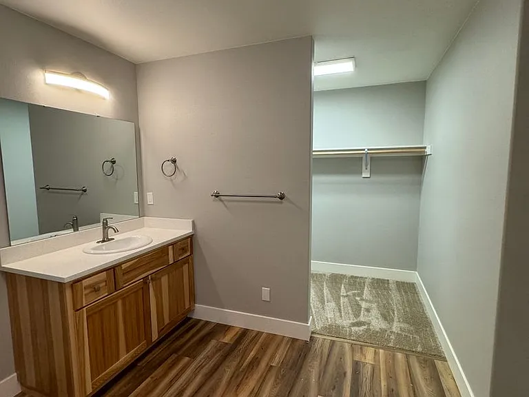 1750 NE Alameda Ave — Photo 8