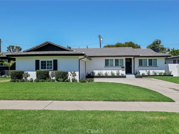 424 S Lilac Ln, Orange, CA 92868