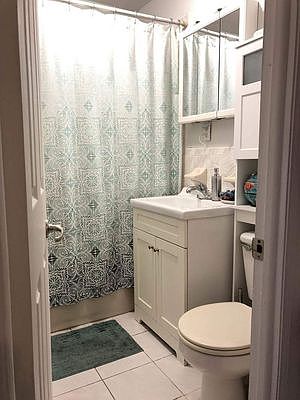 5th image of 1616 Sterling Pl #C