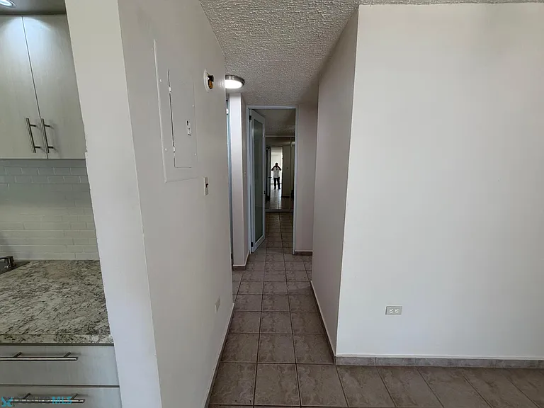B 3 Veredas Del Rio — Photo 21