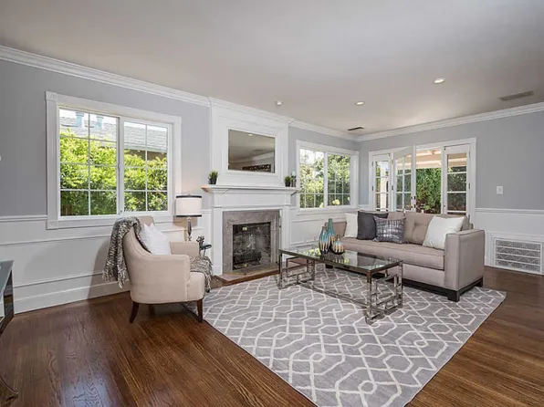 850 Bermuda Dr, San Mateo, CA 94403