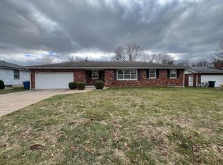 4300 Bishop St, Quincy, IL 62305