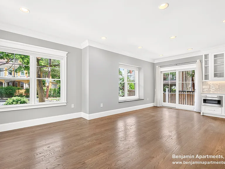 101 Sumner Rd #A — Photo 5