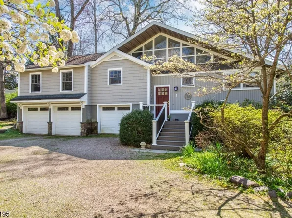 1 Moraine Rd, Parsippany-Troy Hills Twp., NJ 07950