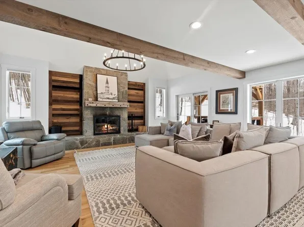28 West Branch Road, Winhall, VT 05340