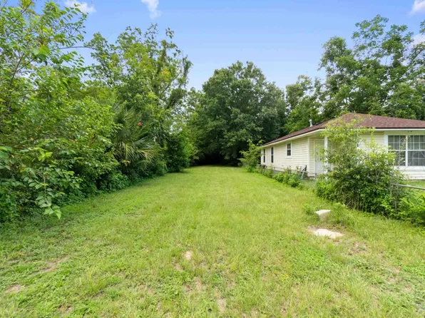 2412 W Yonge St, Pensacola, FL 32505