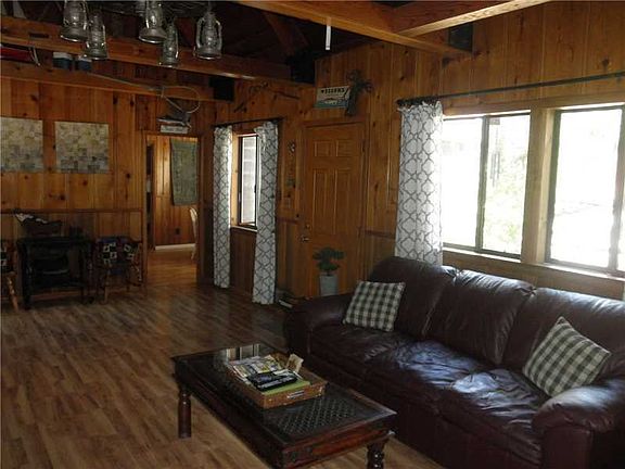5th image of 671 Chipmunk Ln