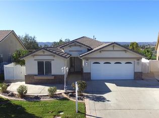30135 Iron Horse Dr, Murrieta, CA 92563