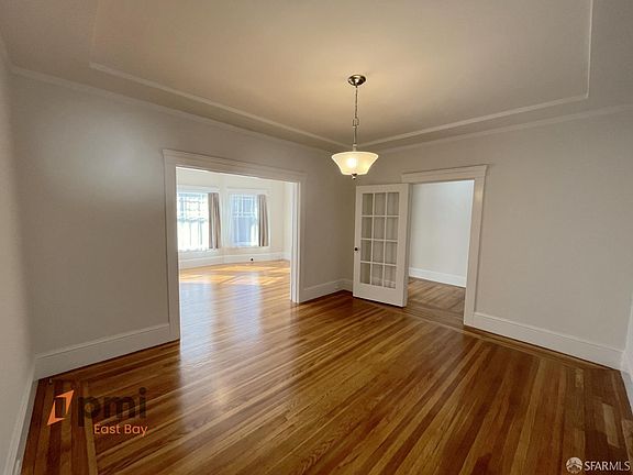 3rd image of 518 Presidio Ave