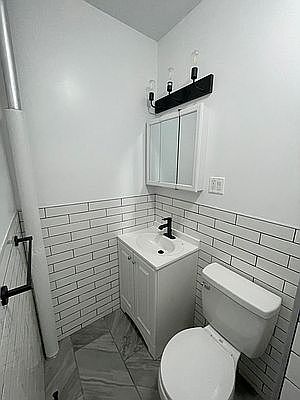 2nd image of 974 Saint Nicholas Ave APT 1H