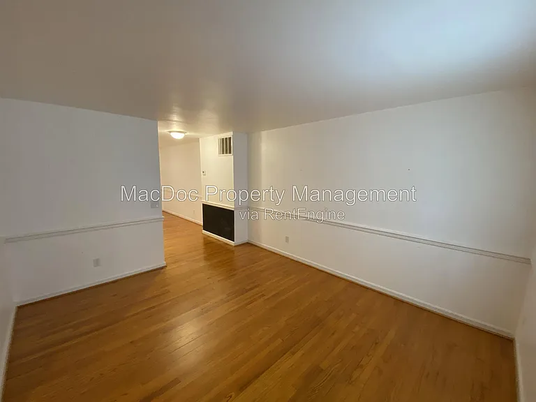 431 Ridgemore St — Photo 7