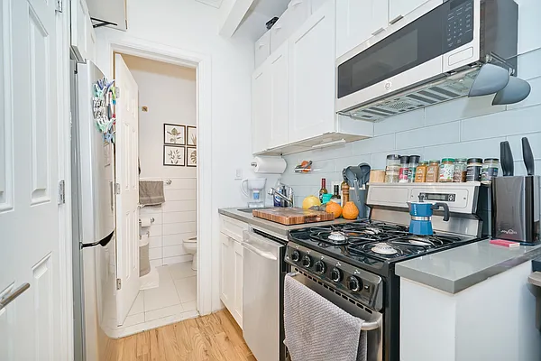 Rented by Living New York | media 14