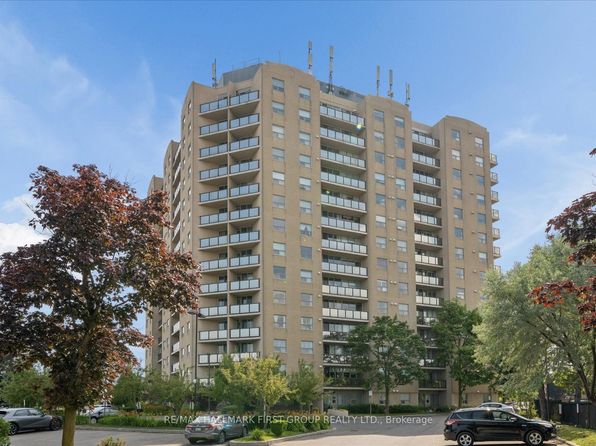 2 Westney Rd N #206, Ajax, ON L1T 3H3