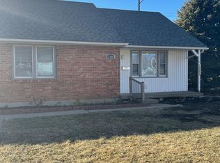 8300 Travis Ln, Overland Park, KS 66212