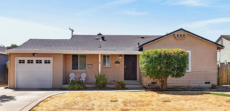 1st image of 2430 34th Ave