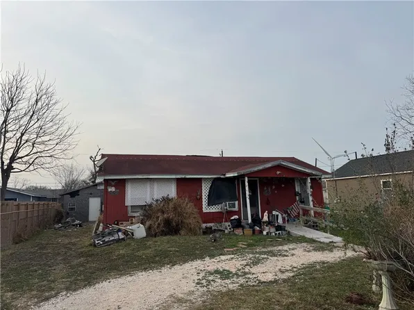 303 Avenue B, Gregory, TX 78359