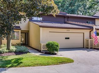 772 Hampton Ridge Dr, Akron, OH 44313