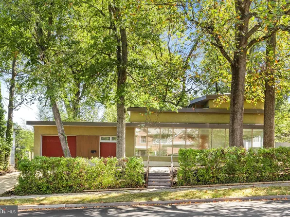 205 Mannakee St, Rockville, MD 20850