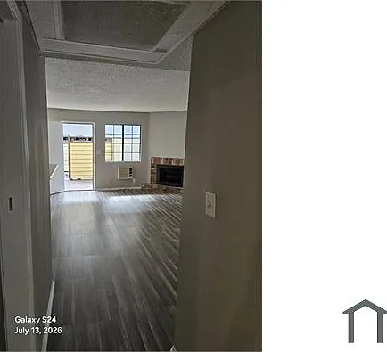 15916 Vanowen St #110 — Photo 16