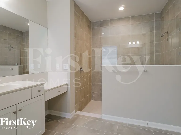486 Grand Landings Pkwy — Photo 10