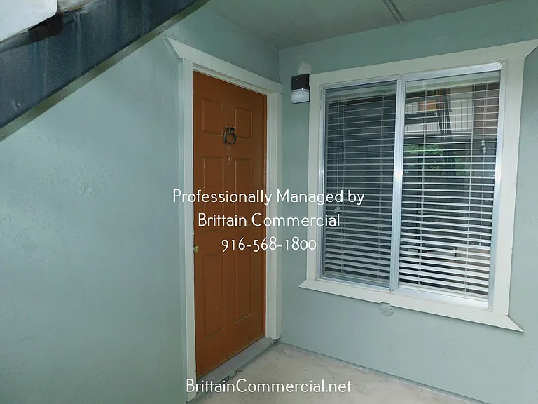 2818 O St #15 — Photo 16
