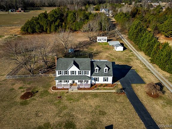 5th image of 8247 Candleberry Dr