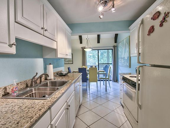MLS 333 Sunset Bay 31C-7