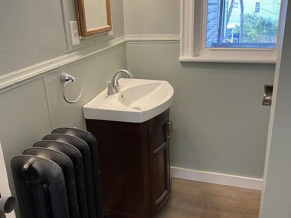 5th image of 210 Logan Blvd APT 212-2