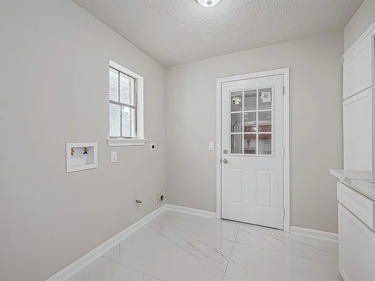 3102 Glenn Lakes Ln — Photo 15