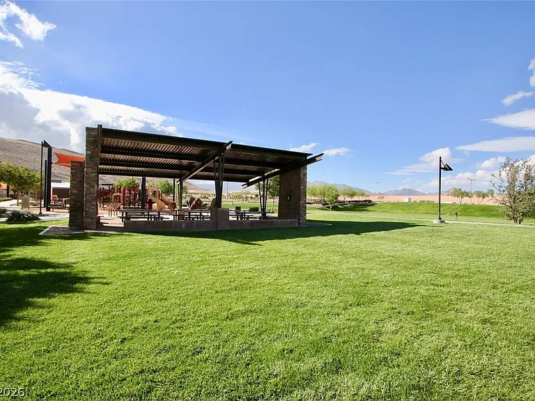 10609 Country Knoll Way — Photo 35