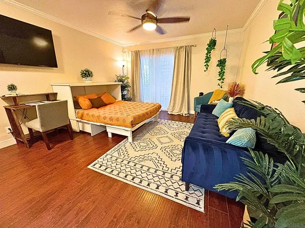 1021 Scott St APT 103, San Diego, CA 92106