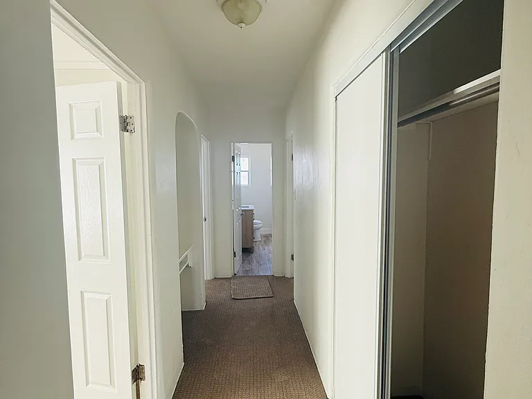 818 S Shenandoah St — Photo 19