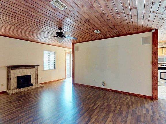 5th image of 5 Zerington Ct