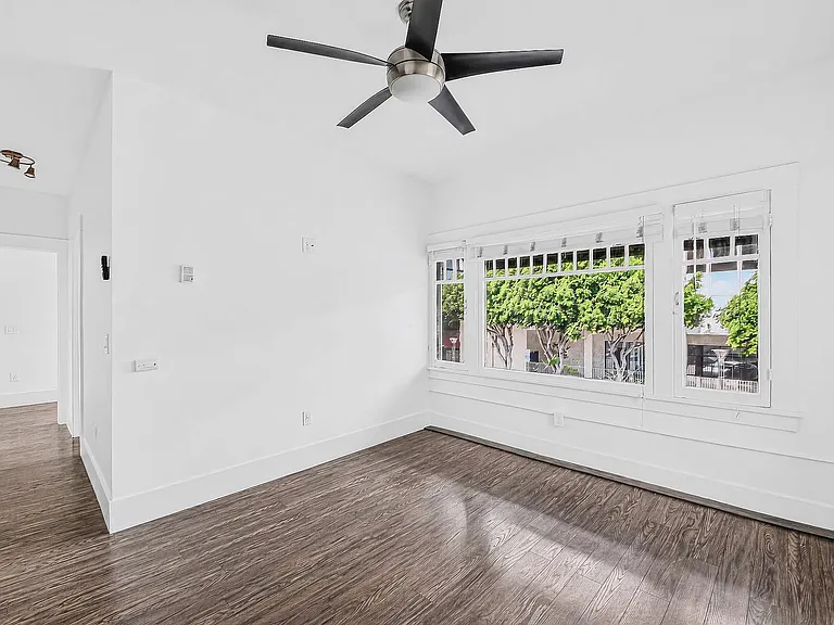 138 Elm Avenue — Photo 13