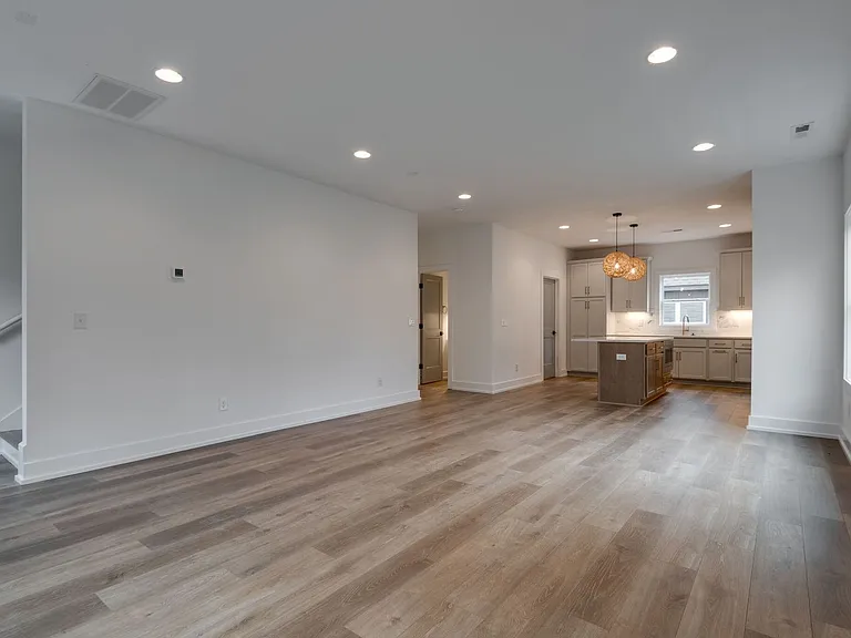 862 W Sharpe Ave #1 — Photo 19