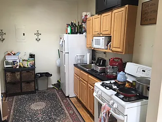 Rented by Premier Metro Realty Corp