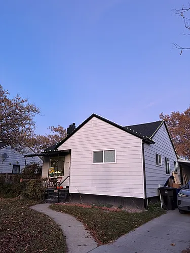 2797 S Lake St Photo 1