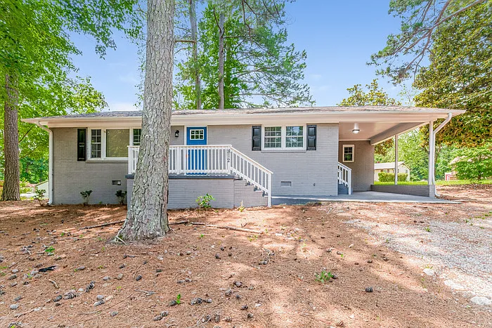812 Terrace View Dr