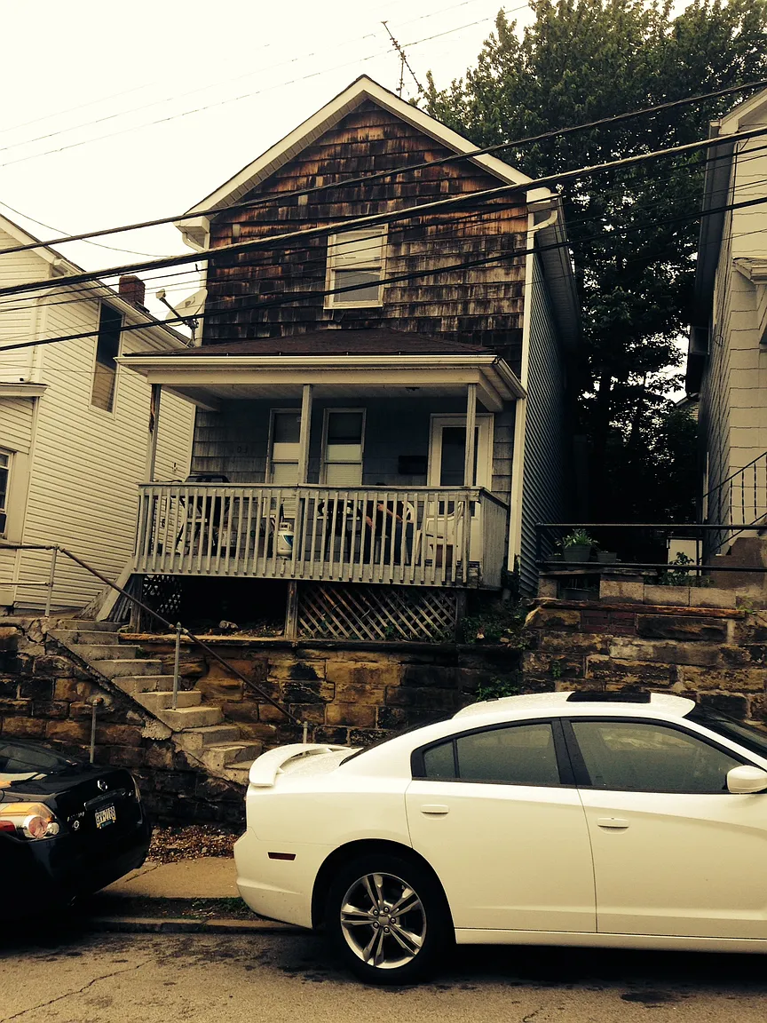 103 Kathleen St photo 1
