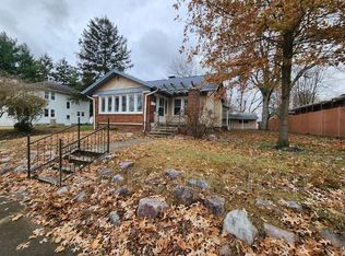 235 S 24th St, Terre Haute, IN 47803