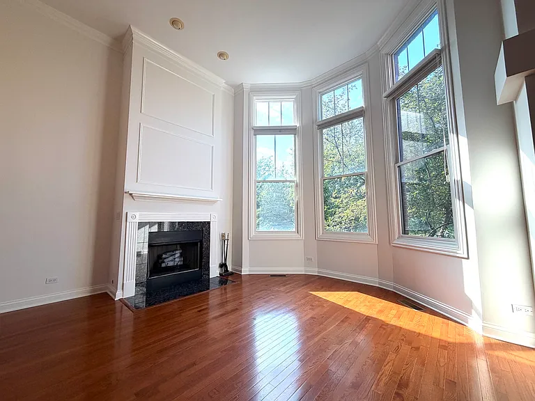 2085 Valor Ct — Photo 10